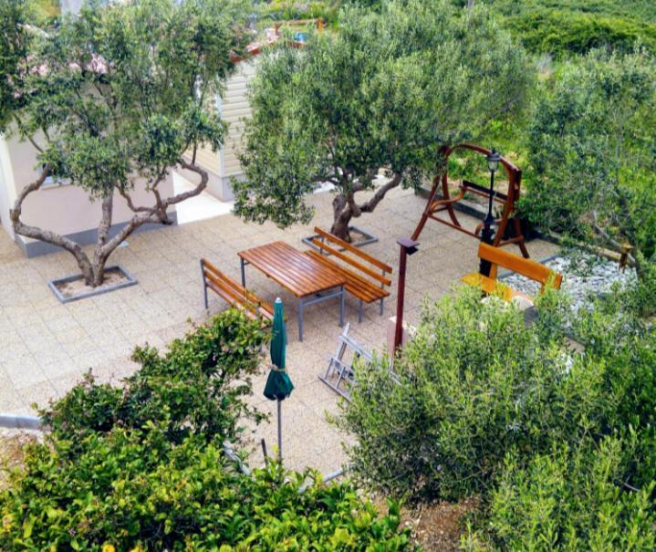 Manora Sucuraj 2 Bedroom Apartment Exteriér fotografie
