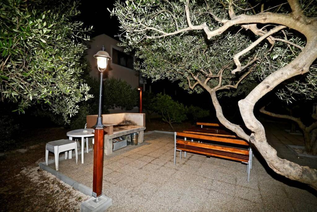 Manora Sucuraj 2 Bedroom Apartment Exteriér fotografie